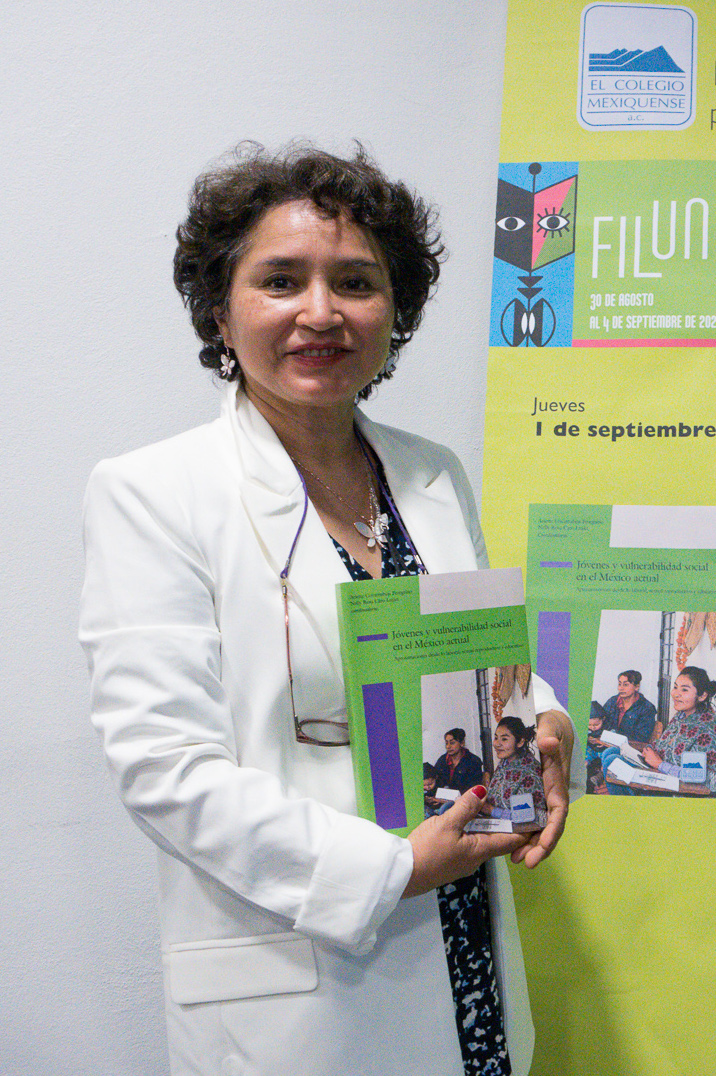 Caro Luján, Nelly Rosa