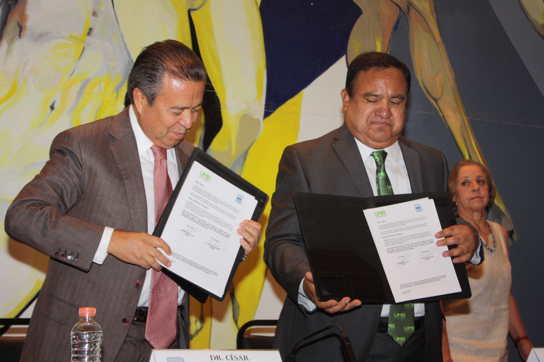 FIRMAN EL COLEGIO MEXIQUENSE, A. C., Y LA UNIVERSIDAD MEXIQUENSE DEL BICENTENARIO CONVENIO DE COLABORACIÓN