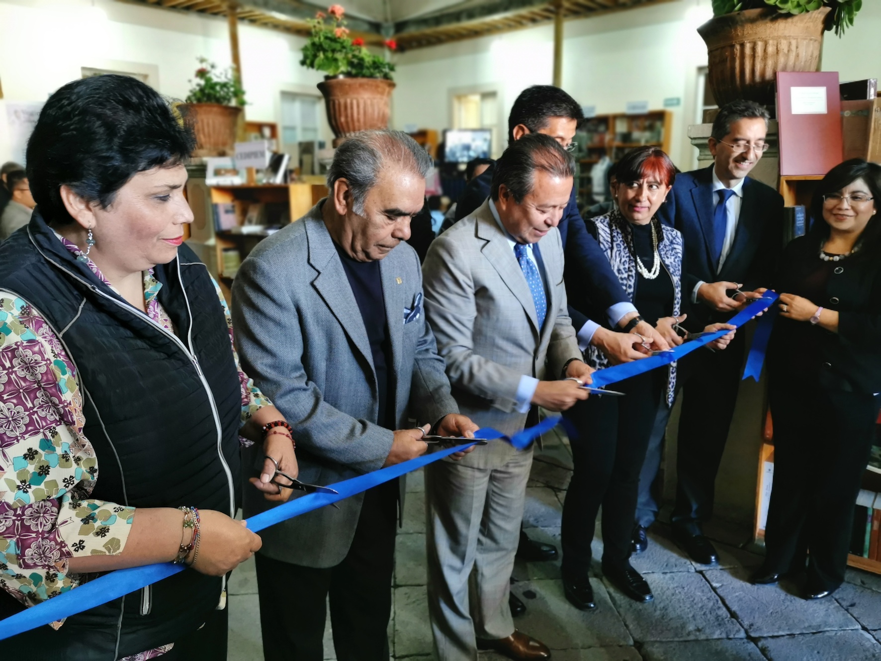 La cultura no puede ser oficial, oficialista o flor de invernadero, sino expresión creadora: César Camacho